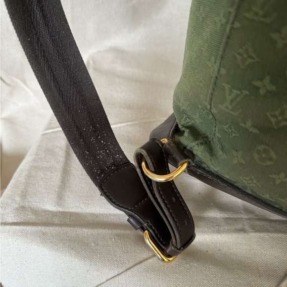 Louis Vuitton Mini Lin Montsouris GM Backpack - Picture 5 of 14